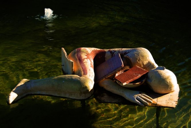 Mimmo Paladino - Dormiente - Cagliari, Galleria Comunale. Foto di P. Angelotti